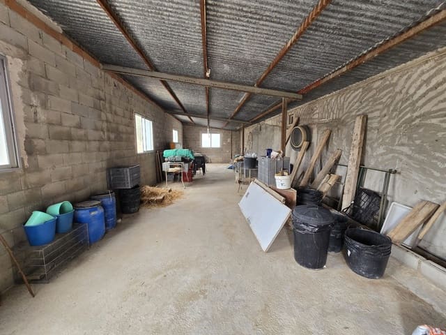 Quinta/Casa Rural para venda em Sax com piscina garagem - 149 995 € (Ref: 9065622)