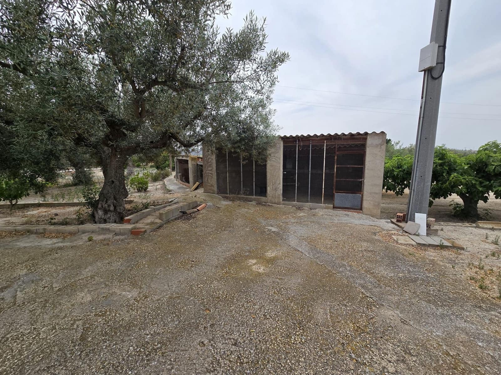 Finca/Landhuis te koop in Sax met zwembad garage - € 149.995 (Ref: 9065622)