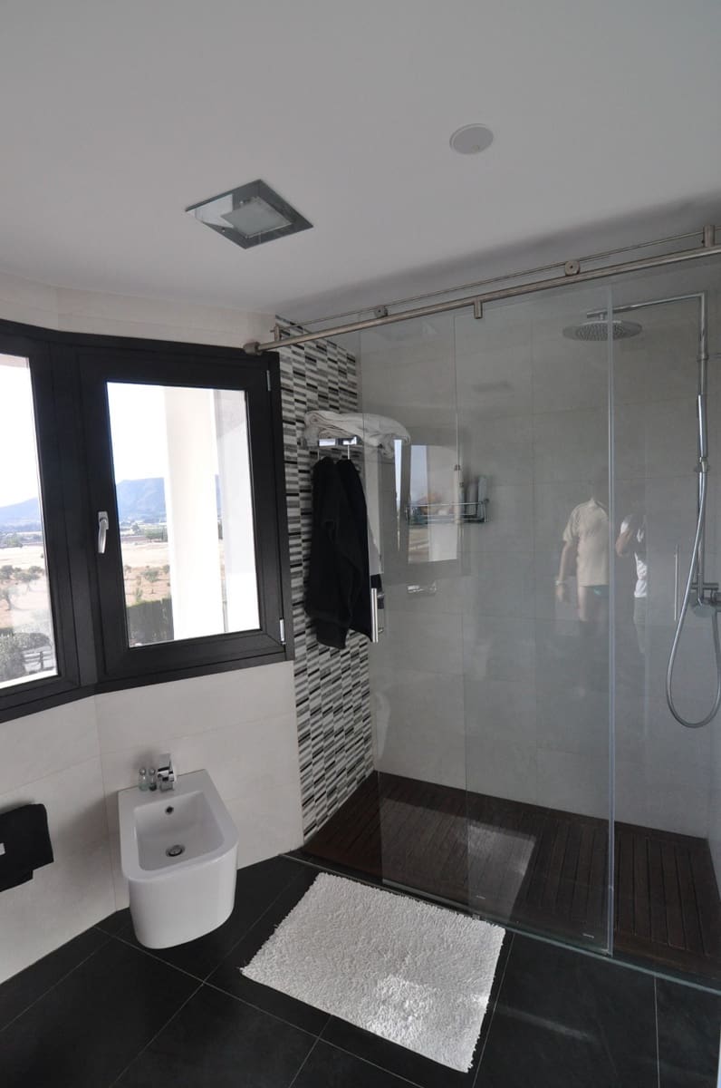 4 bedroom Villa for sale in Villena with pool garage - € 1,250,000 (Ref: 9074106)