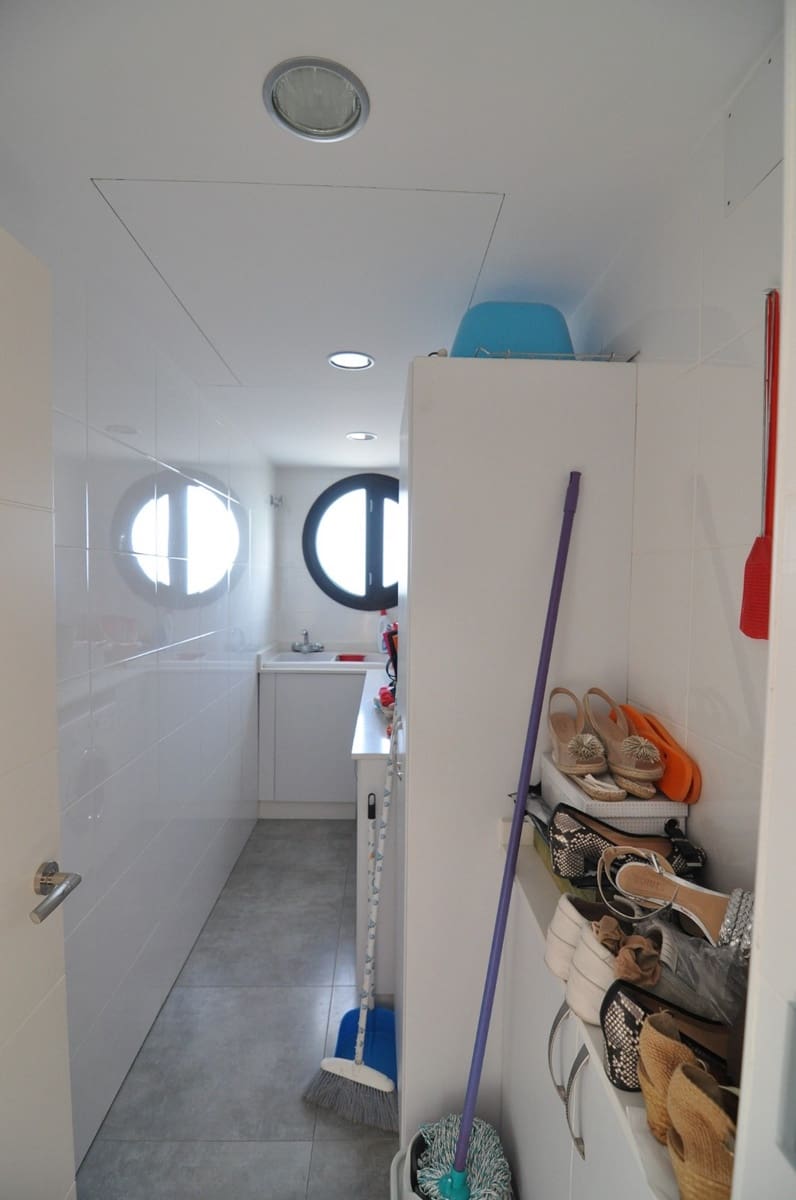 4 bedroom Villa for sale in Villena with pool garage - € 1,250,000 (Ref: 9074106)