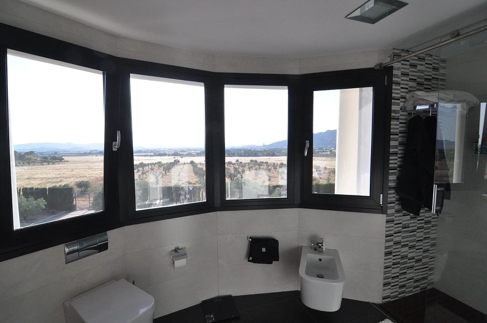 4 bedroom Villa for sale in Villena with pool garage - € 1,250,000 (Ref: 9074106)