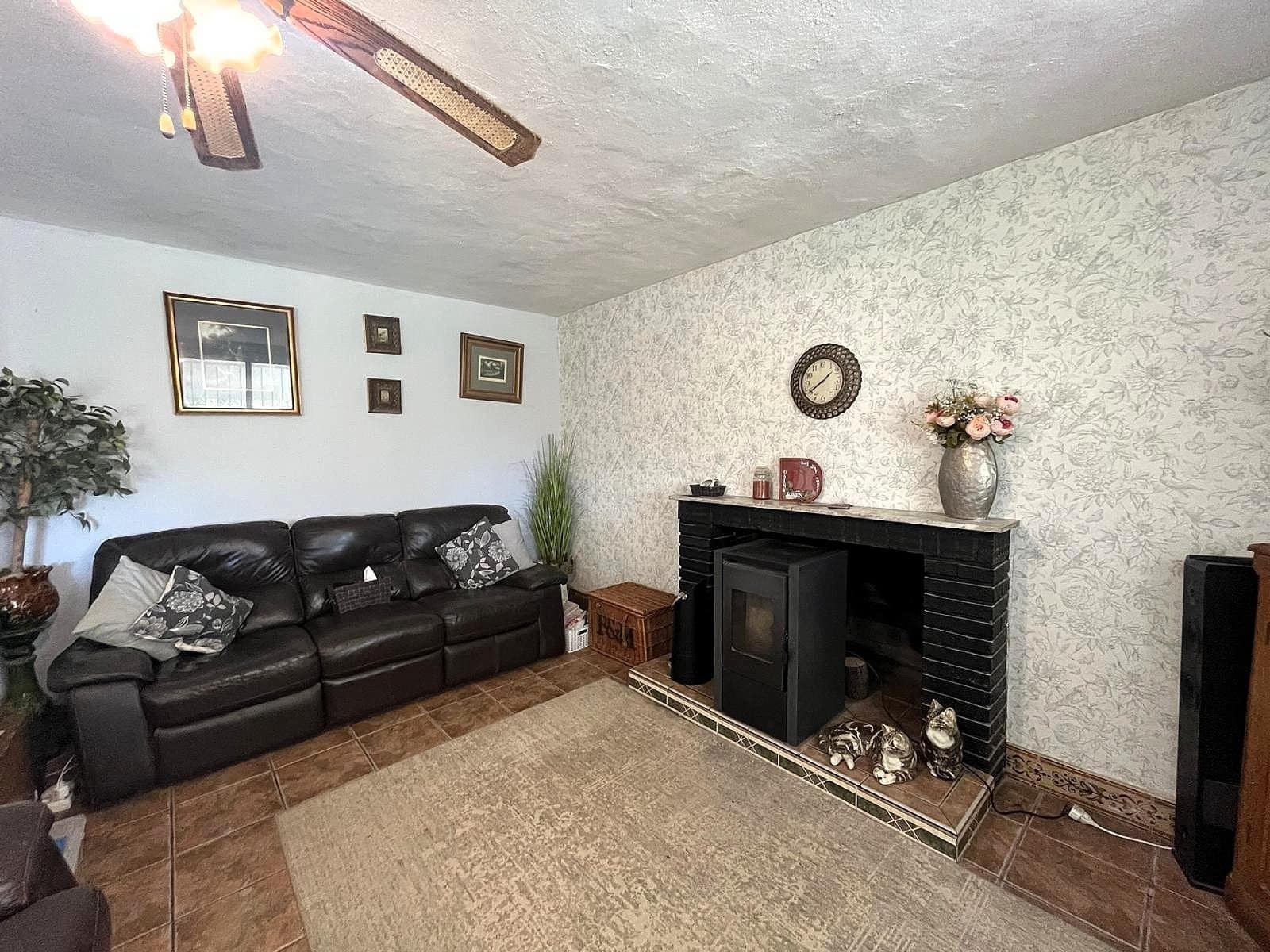 2 soveværelse Finca/Landehus til salg i Ibi - € 149.950 (Ref: 9082667)