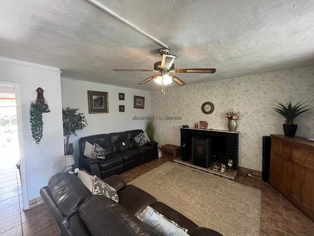 2 bedroom Finca/Country House for sale in Ibi - € 149,950 (Ref: 9082667)