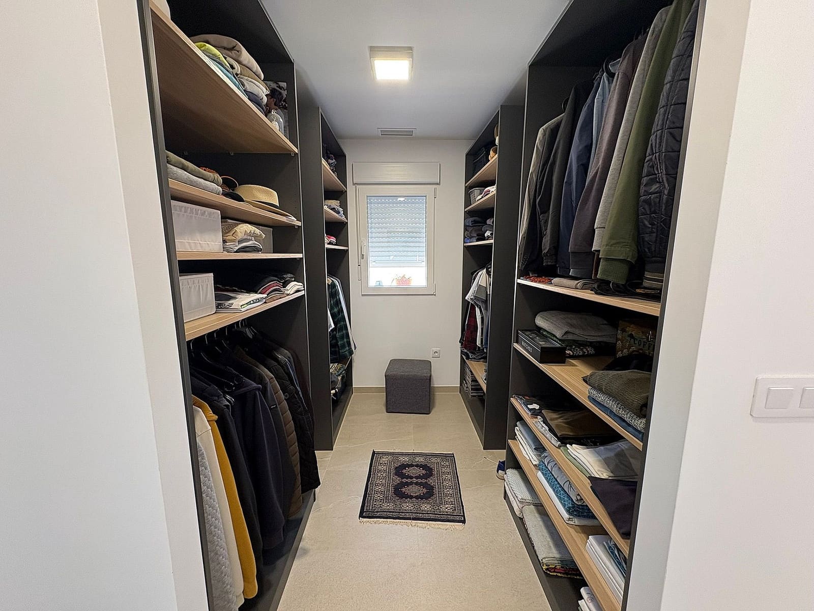 3 makuuhuone Huvila myytävänä paikassa Pinoso mukana uima-altaan - 269 995 € (Ref: 9084313)