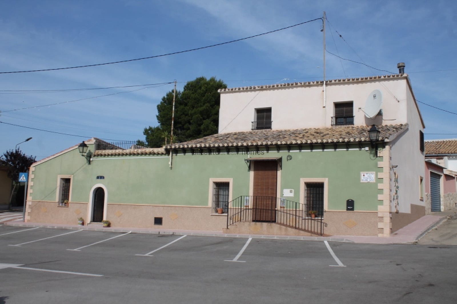 2 slaapkamer Huis te koop in Raspay met garage - € 199.995 (Ref: 9107904)