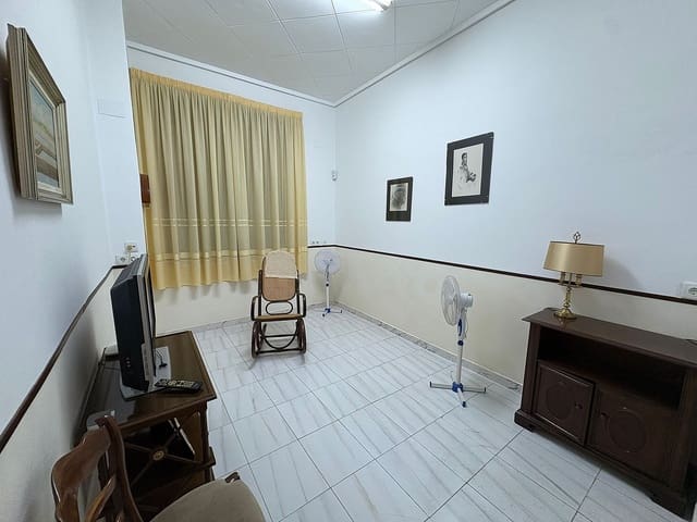 6 bedroom Townhouse for sale in Novelda - € 249,995 (Ref: 9113070)