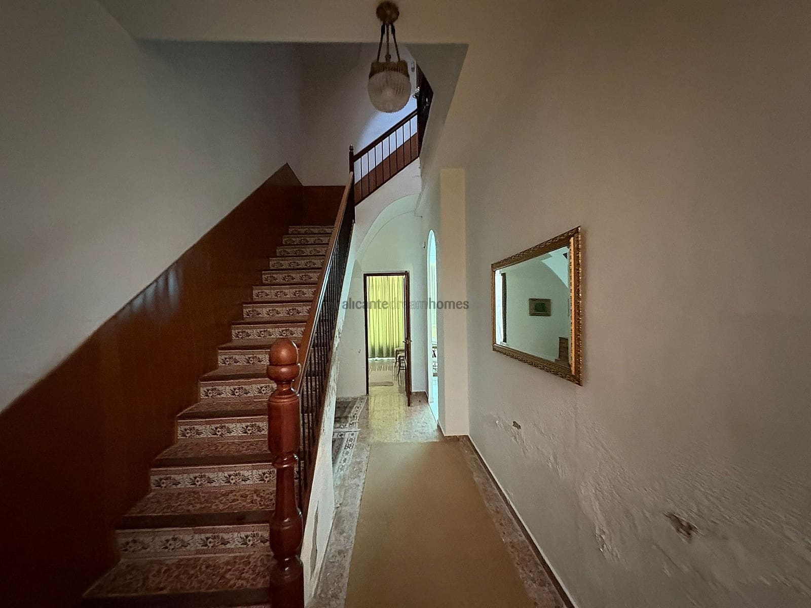 6 soverom Hus til salgs i Novelda - € 249 995 (Ref: 9113070)