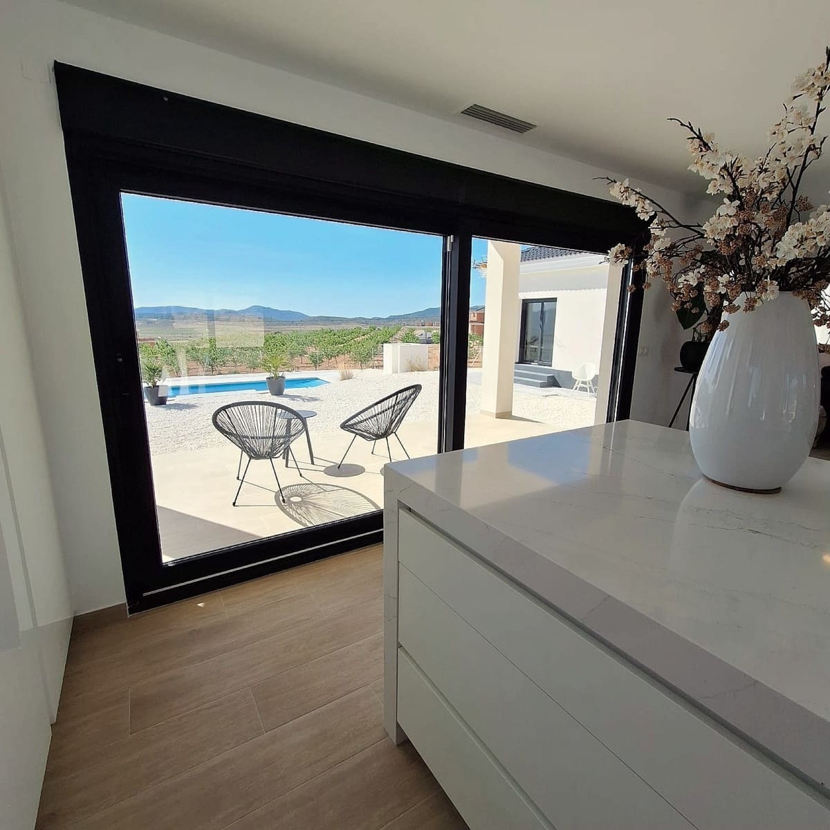 4 bedroom Villa for sale in Pinoso with pool - € 549,000 (Ref: 9123537)