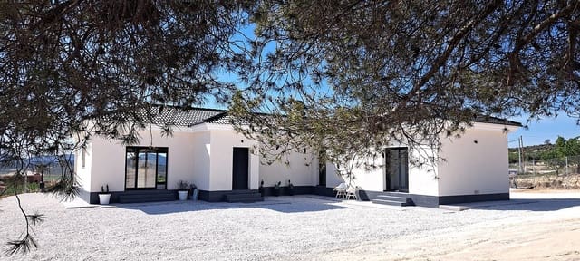 4 soveværelse Villa til salg i Pinoso med swimmingpool - € 549.000 (Ref: 9123537)