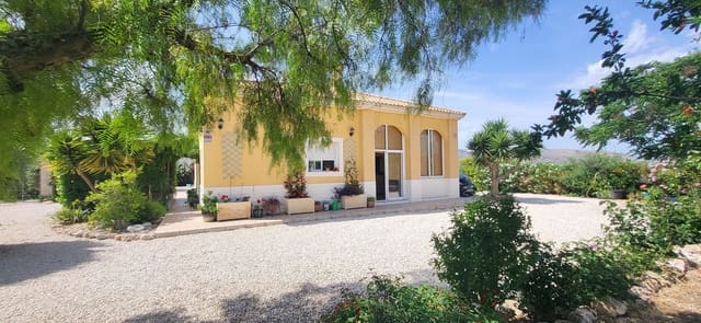 4 makuuhuone Huvila myytävänä paikassa La Romana - 275 000 € (Ref: 9126629)
