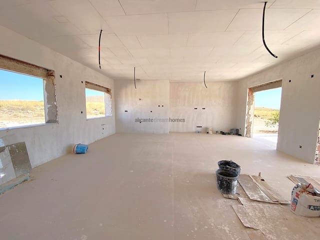 3 slaapkamer Villa te koop in Pinoso met zwembad garage - € 389.995 (Ref: 9127221)