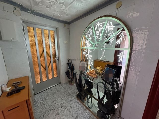 4 sypialnia Dom na sprzedaż w Petrel / Petrer - 99 995 € (Ref: 9129026)