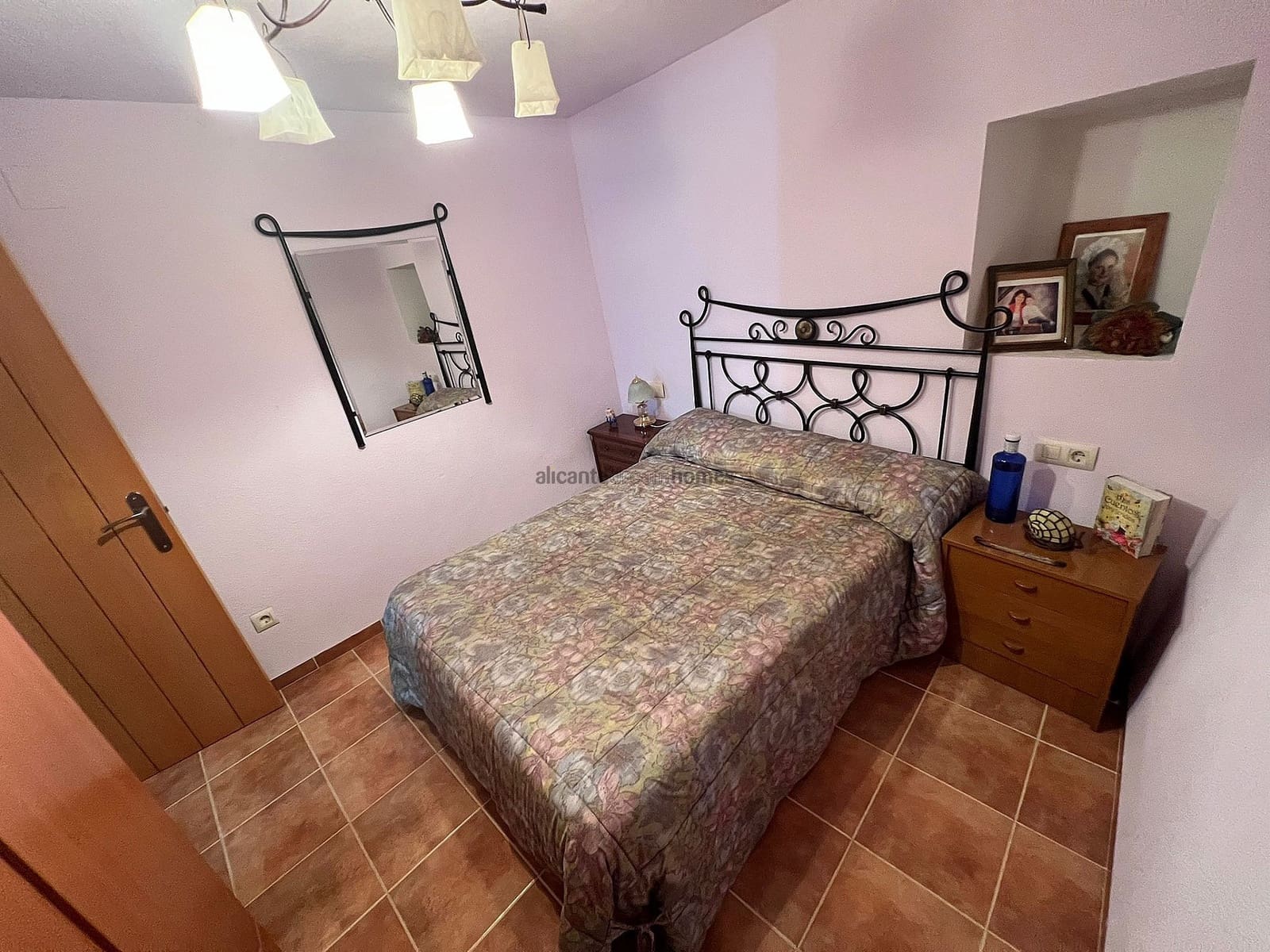 3 bedroom Townhouse for sale in Elche de la Sierra - € 75,000 (Ref: 9131162)