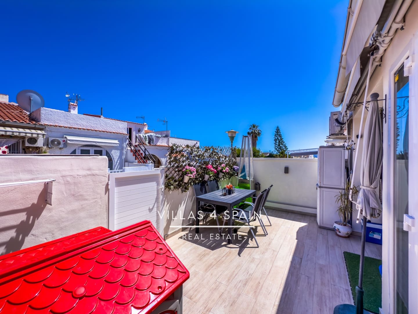 2 sypialnia Apartament na sprzedaż w Torrevieja - 149 950 € (Ref: 9132181)