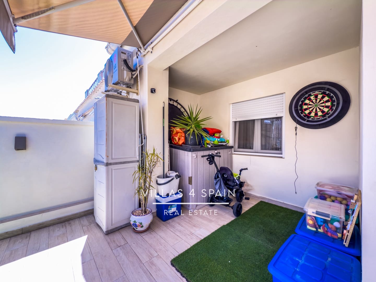 2 sypialnia Apartament na sprzedaż w Torrevieja - 149 950 € (Ref: 9132181)