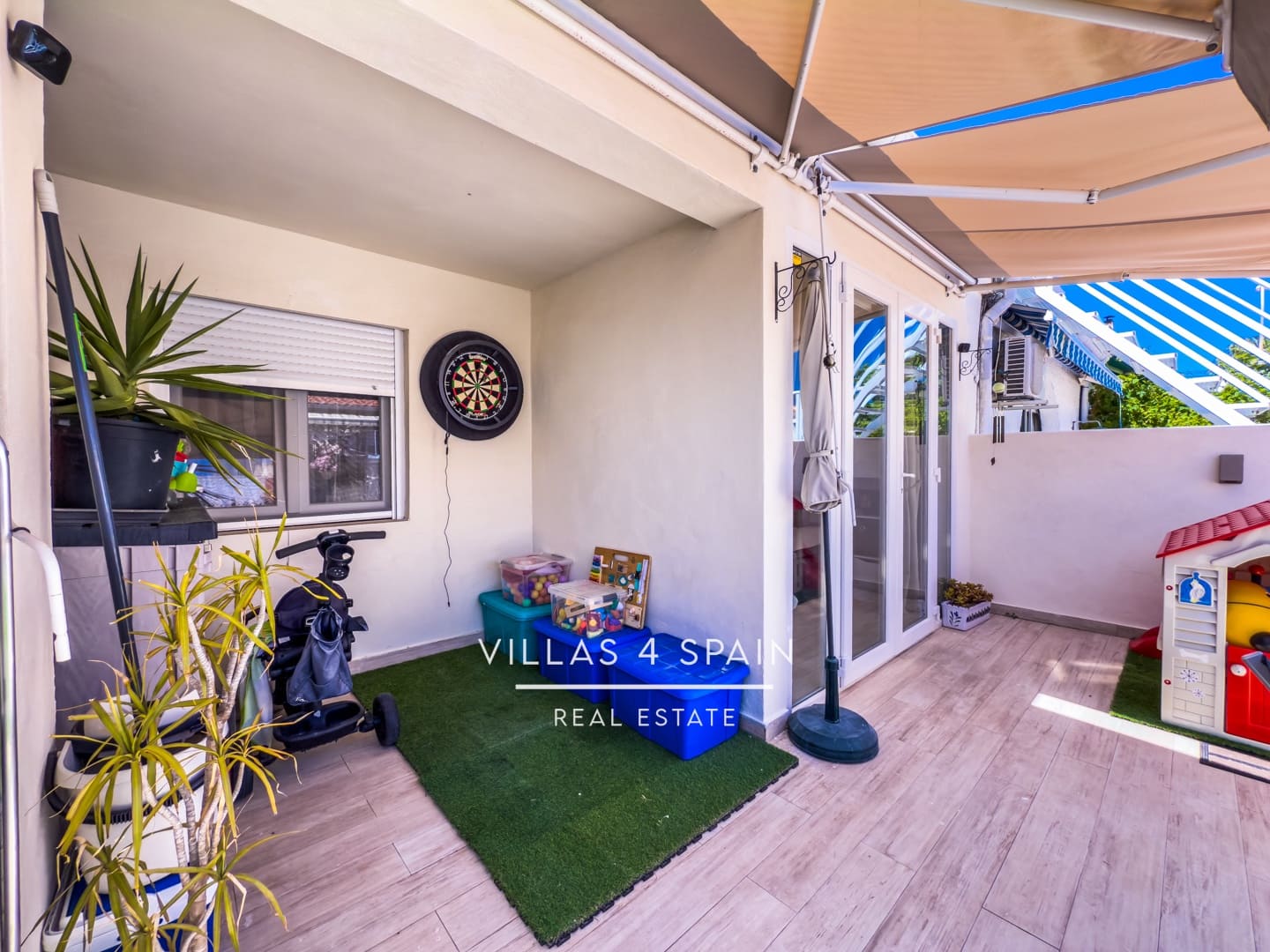 2 sypialnia Apartament na sprzedaż w Torrevieja - 149 950 € (Ref: 9132181)