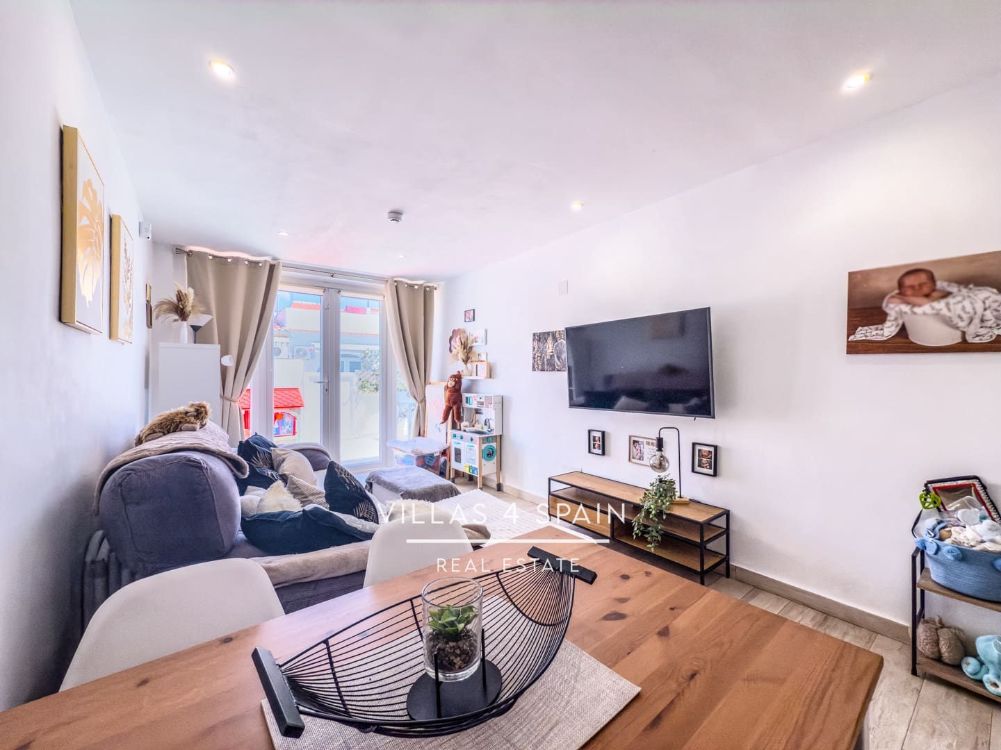 2 sypialnia Apartament na sprzedaż w Torrevieja - 149 950 € (Ref: 9132181)