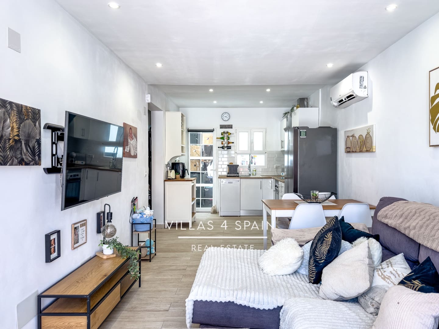 2 sypialnia Apartament na sprzedaż w Torrevieja - 149 950 € (Ref: 9132181)