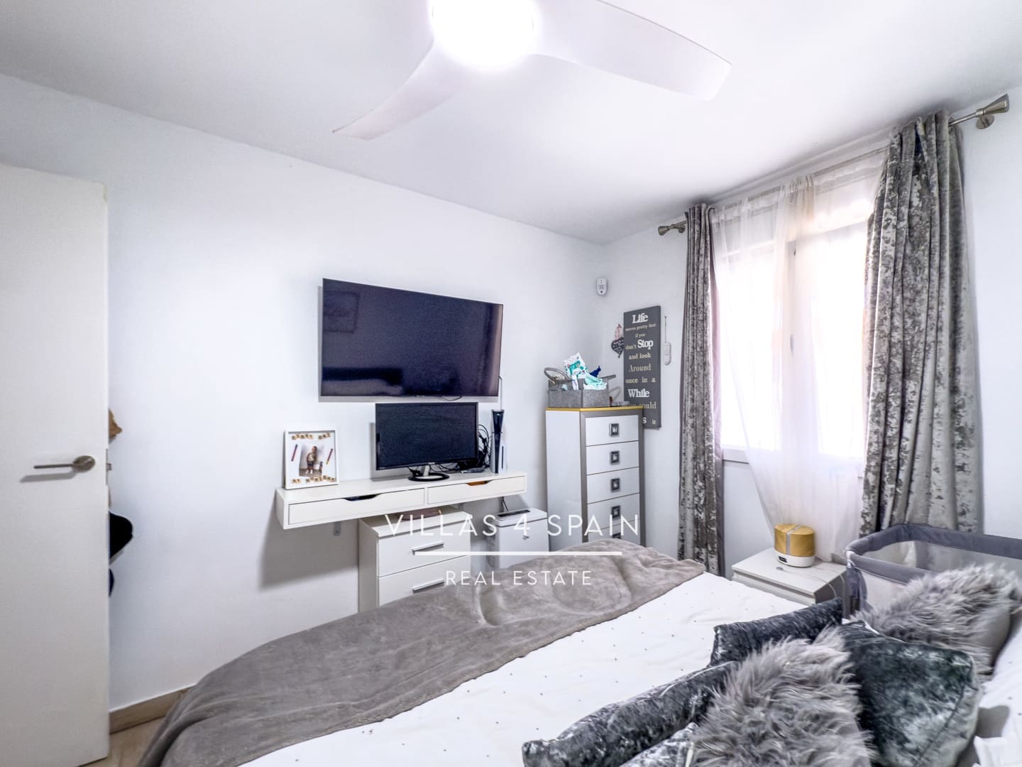 2 sypialnia Apartament na sprzedaż w Torrevieja - 149 950 € (Ref: 9132181)