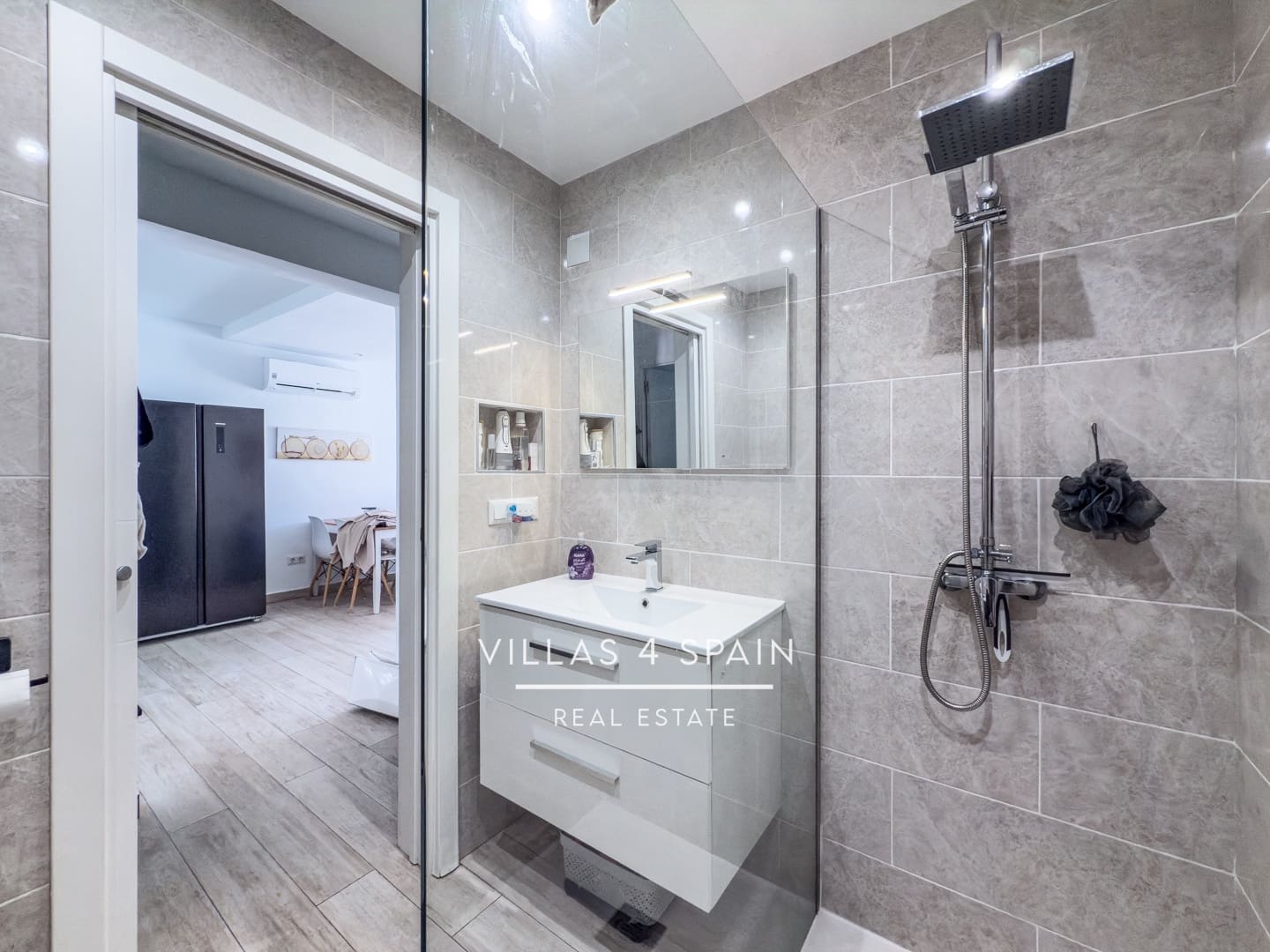 2 sypialnia Apartament na sprzedaż w Torrevieja - 149 950 € (Ref: 9132181)