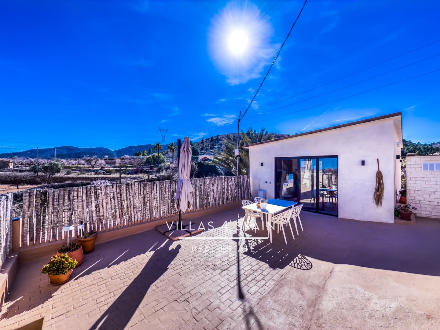 8 bedroom Villa for sale in La Romana with pool - € 789,000 (Ref: 9132183)