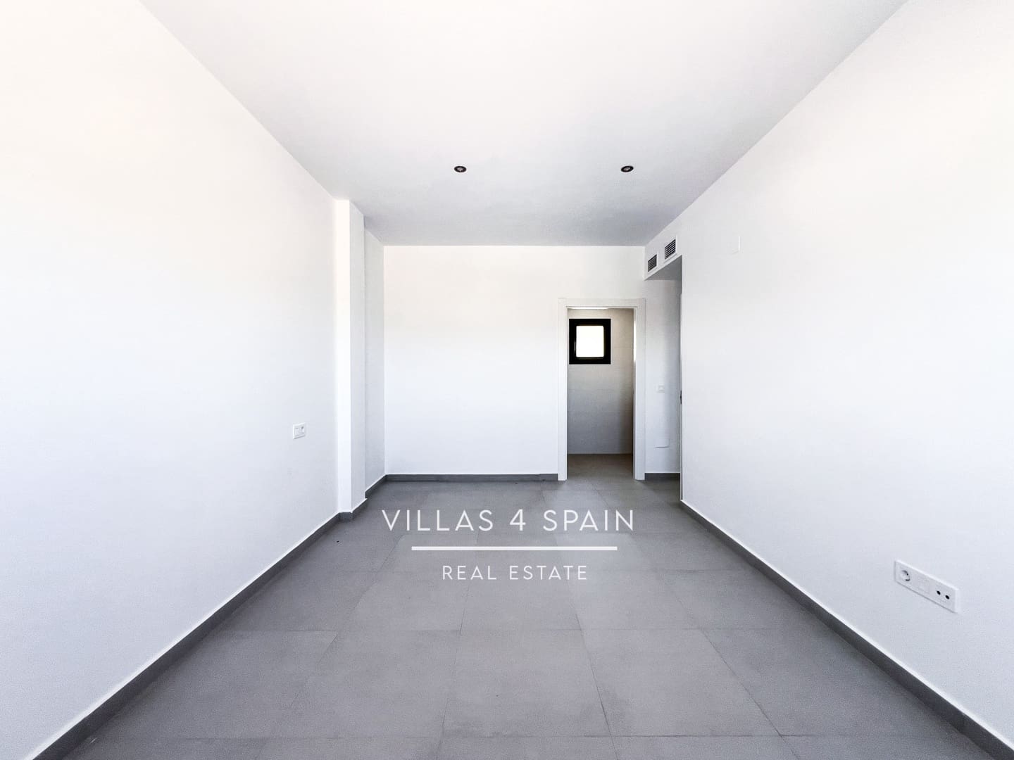 3 bedroom Villa for sale in Pinoso with pool - € 339,995 (Ref: 9132184)