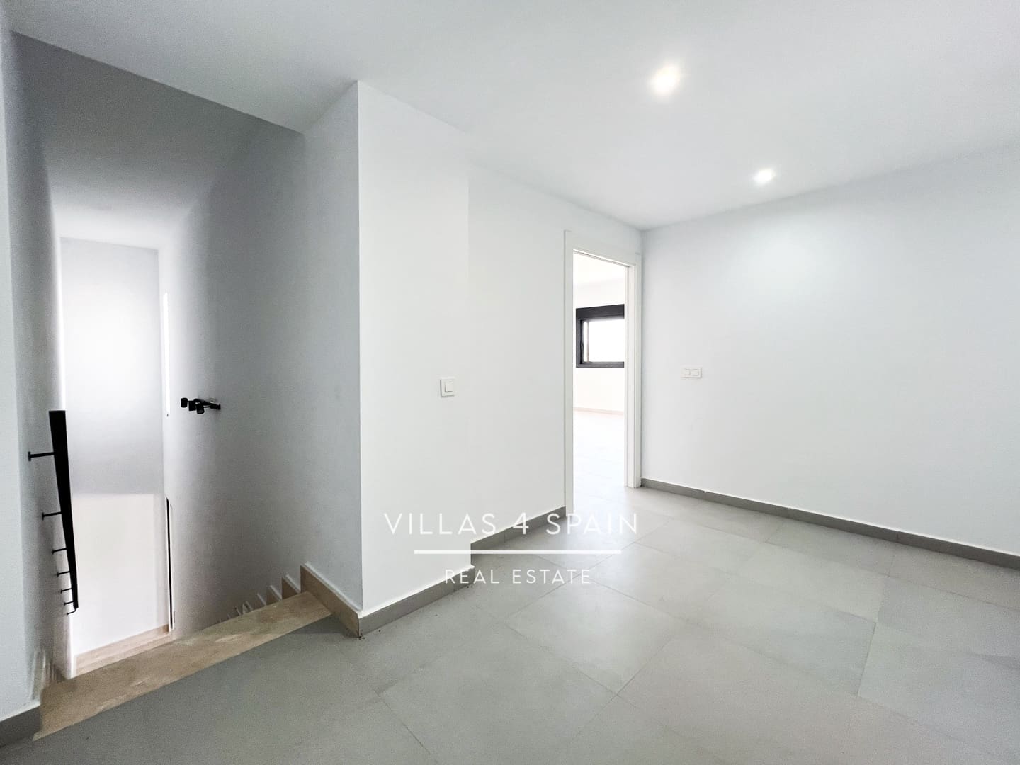 3 bedroom Villa for sale in Pinoso with pool - € 339,995 (Ref: 9132184)