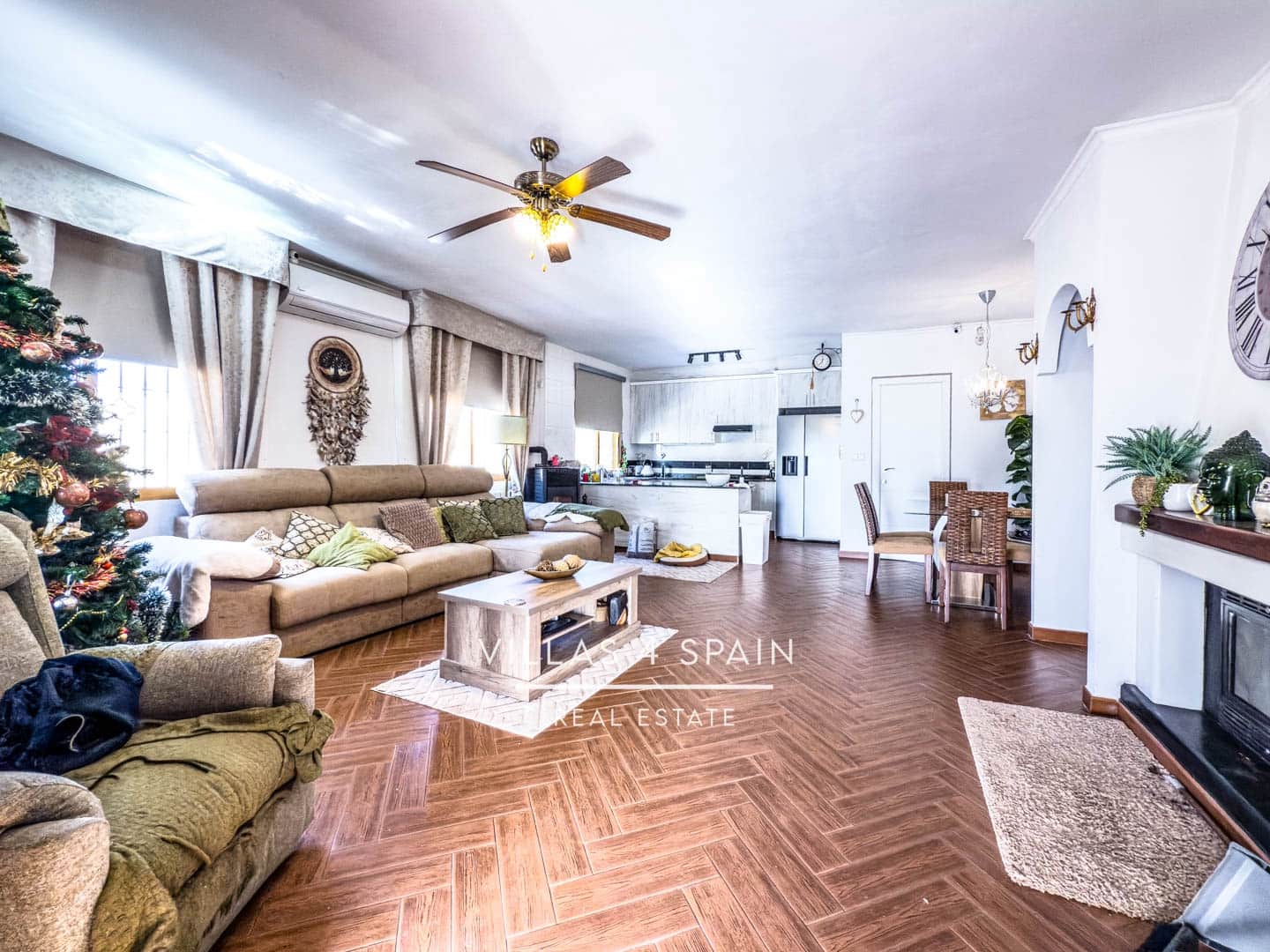 4 bedroom Villa for sale in Fortuna with pool - € 399,000 (Ref: 9132185)