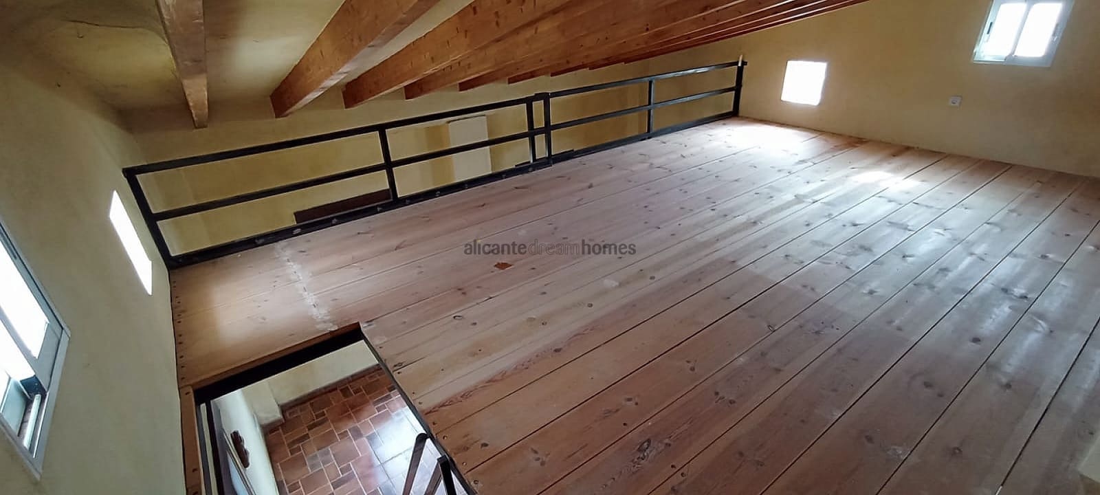 4 chambre Finca/Maison de Campagne à vendre à Pinoso avec garage - 324 000 € (Ref: 9141893)