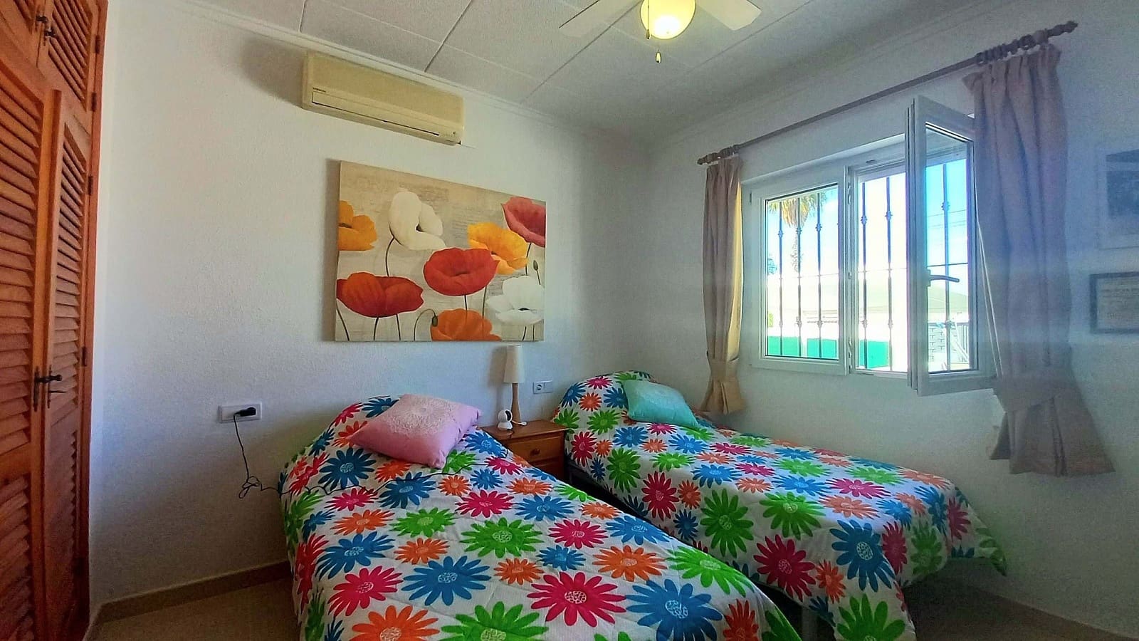 3 bedroom Villa for sale in Torrevieja with pool garage - € 339,000 (Ref: 9145789)