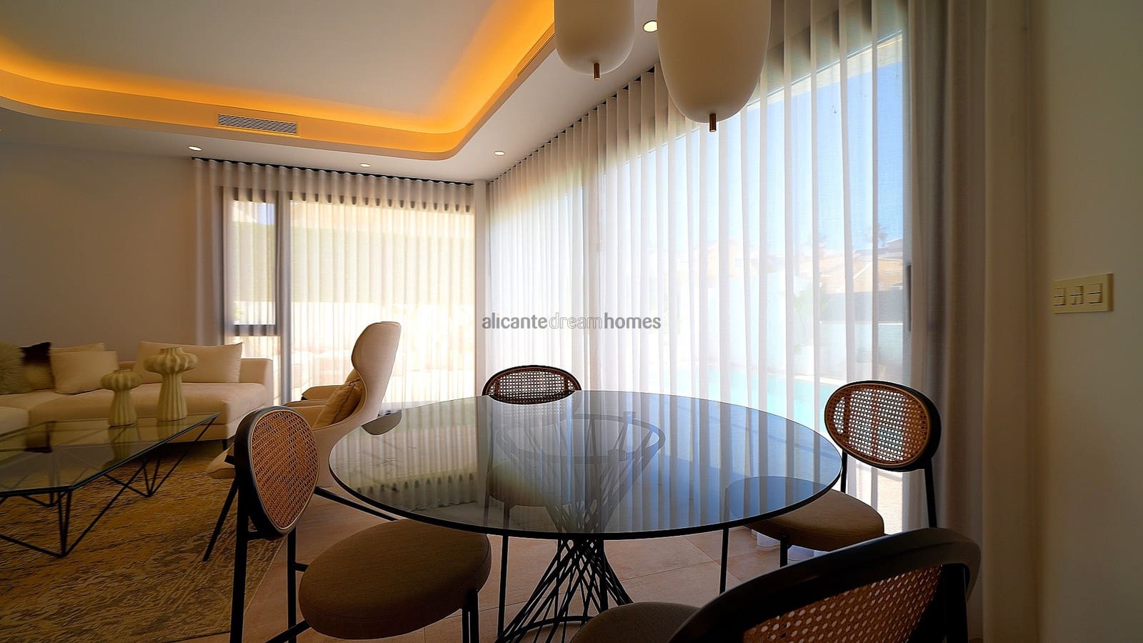 3 quarto Moradia para venda em Orihuela Costa com piscina - 499 000 € (Ref: 9162949)