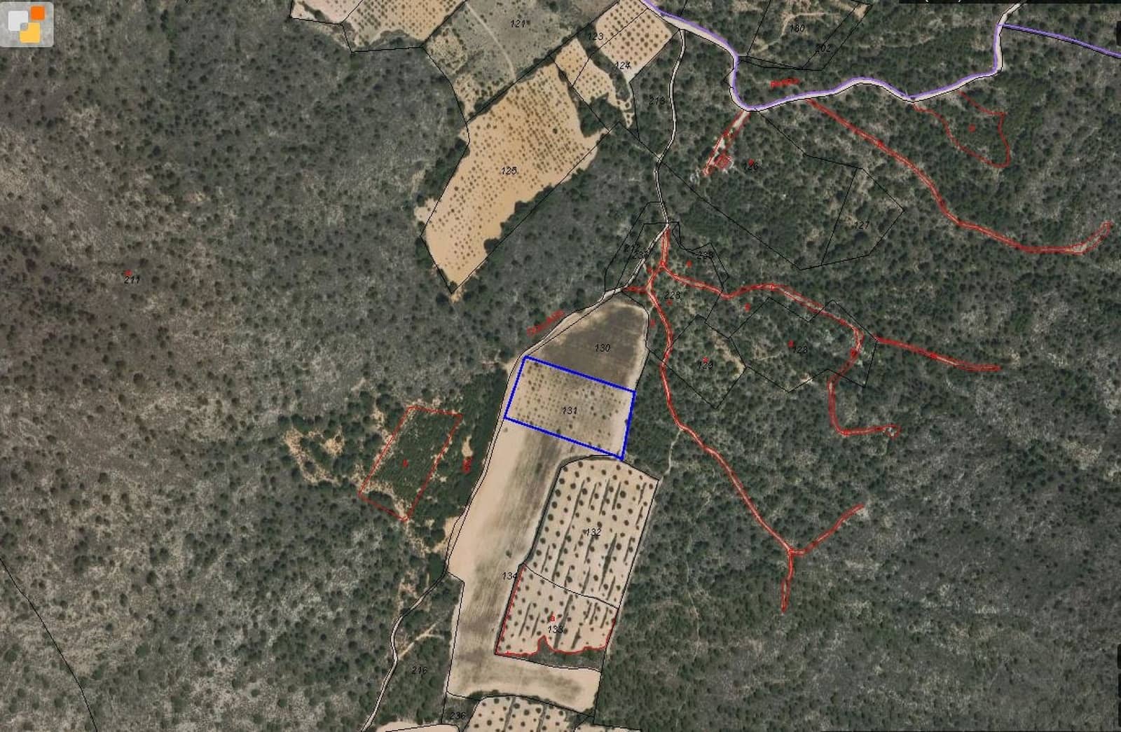 Ubebygd land til salgs i Yecla - € 12 000 (Ref: 9170486)