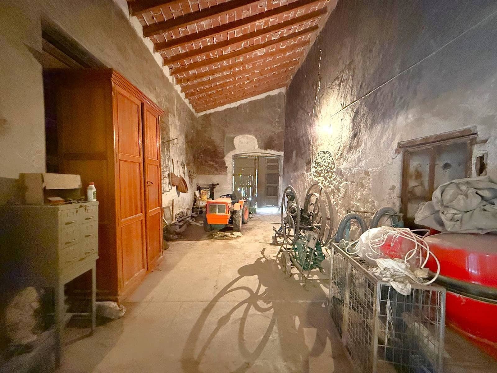 12 slaapkamer Finca/Landhuis te koop in Encebras met zwembad garage - € 529.000 (Ref: 9185987)