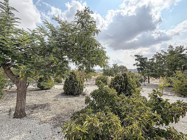 5 soverom Villa til salgs i Pinoso med svømmebasseng - € 425 000 (Ref: 9191742)