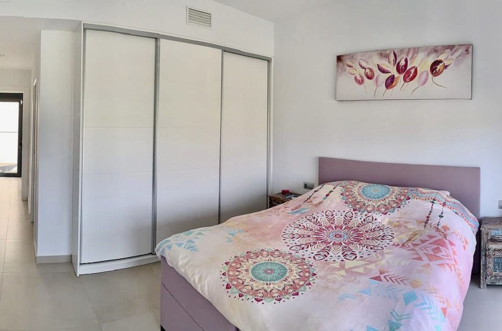 3 bedroom Villa for sale in Daya Vieja with pool - € 399,000 (Ref: 9196944)