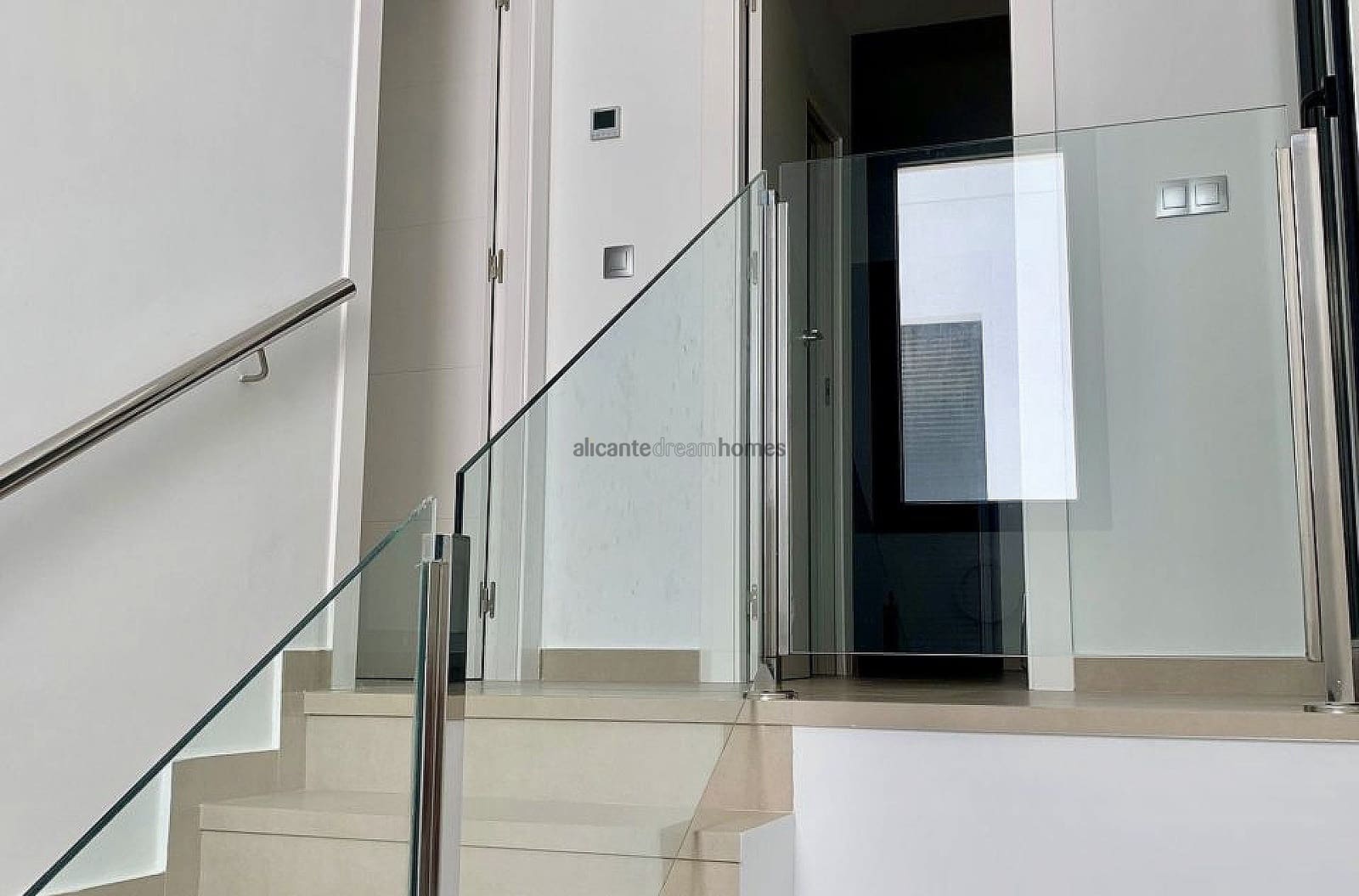 3 camera da letto Villa in vendita in Daya Vieja con piscina - 399.000 € (Rif: 9196944)