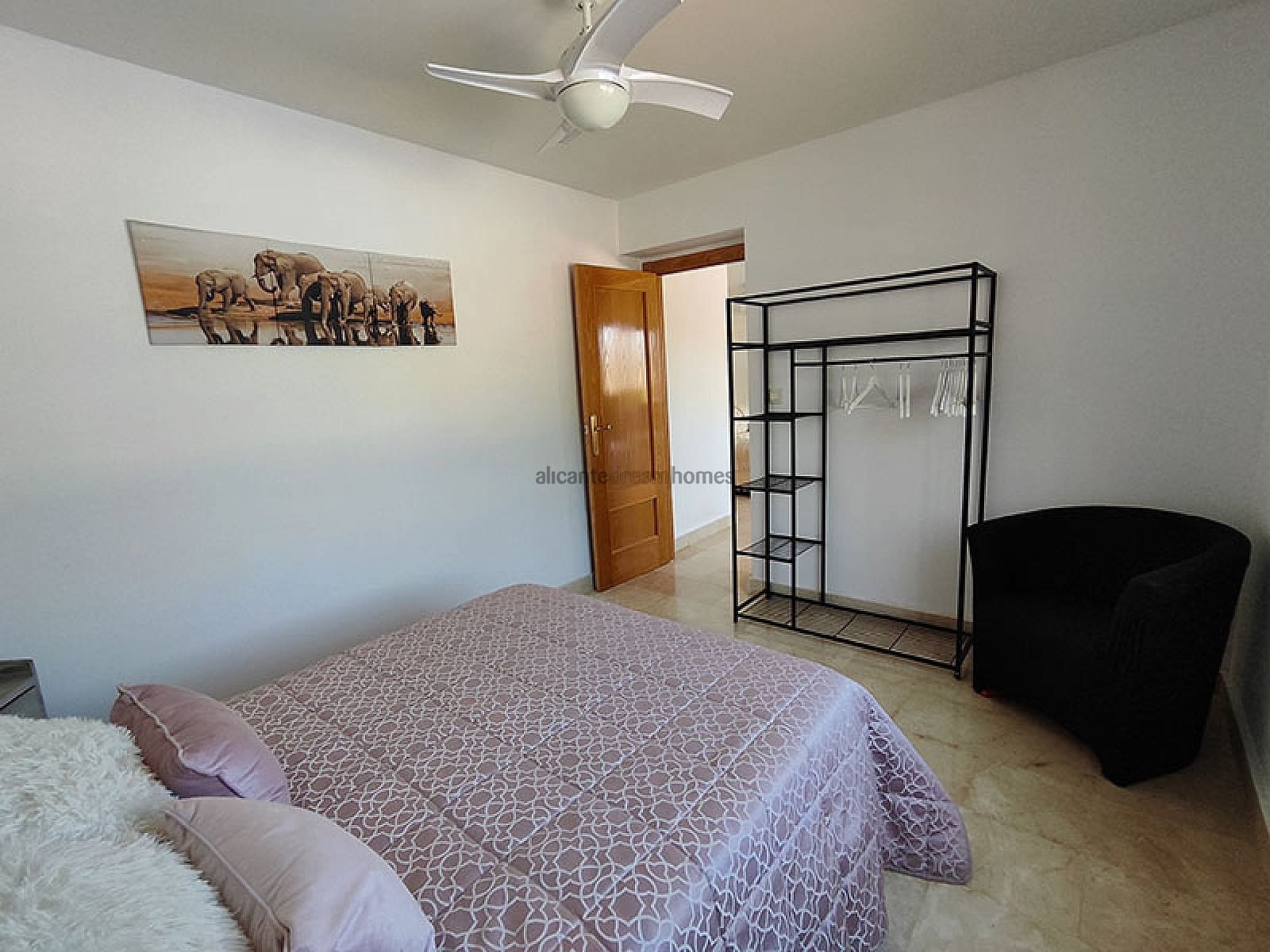 4 bedroom Villa for sale in Fortuna with pool garage - € 309,000 (Ref: 9196947)