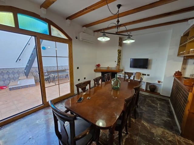 4 soverom Hus til salgs i Sax med garasje - € 249 000 (Ref: 9208855)