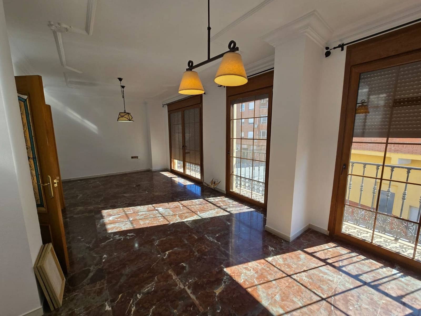 4 sovrum Hus till salu i Sax med garage - 249 000 € (Ref: 9208855)