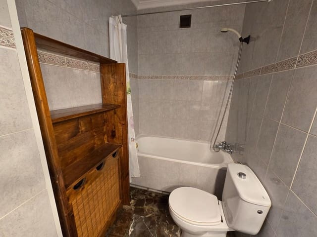 4 soverom Hus til salgs i Sax med garasje - € 249 000 (Ref: 9208855)