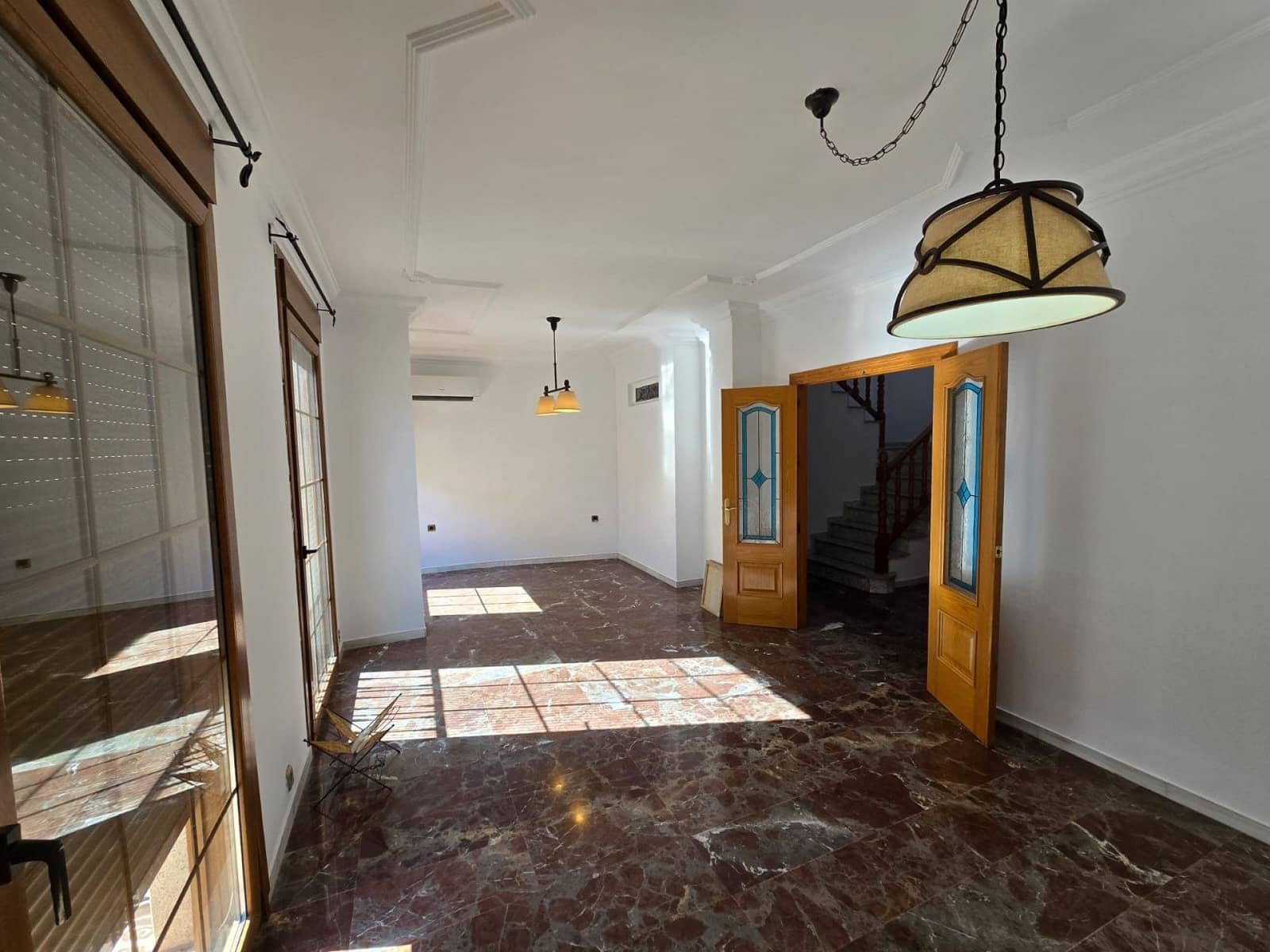 4 sovrum Hus till salu i Sax med garage - 249 000 € (Ref: 9208855)