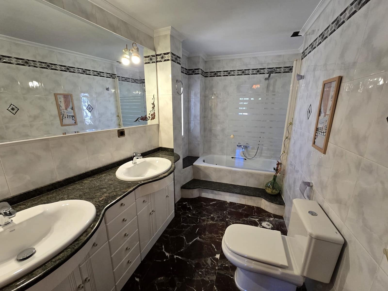 4 sovrum Hus till salu i Sax med garage - 249 000 € (Ref: 9208855)