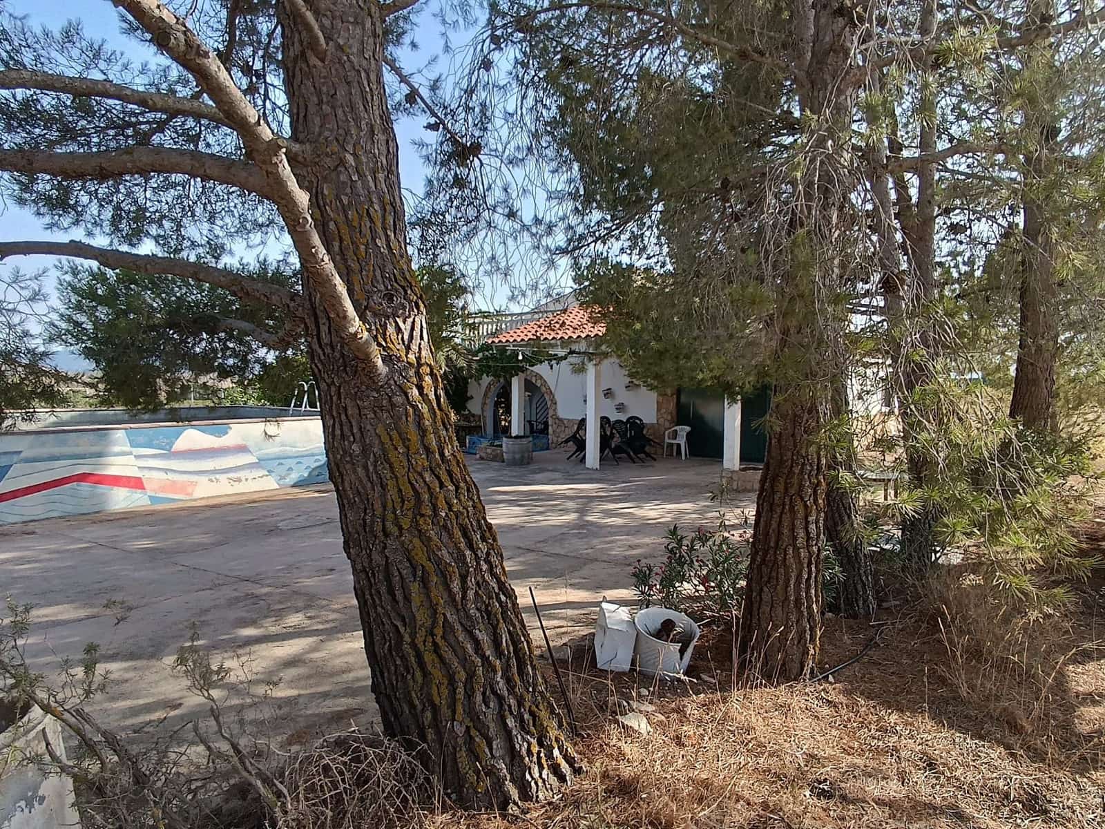 3 soveværelse Villa til salg i Yecla med swimmingpool - € 195.000 (Ref: 9208860)