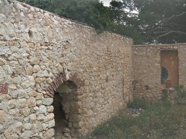 5 bedroom Villa for sale in La Romana - € 110,000 (Ref: 9208879)