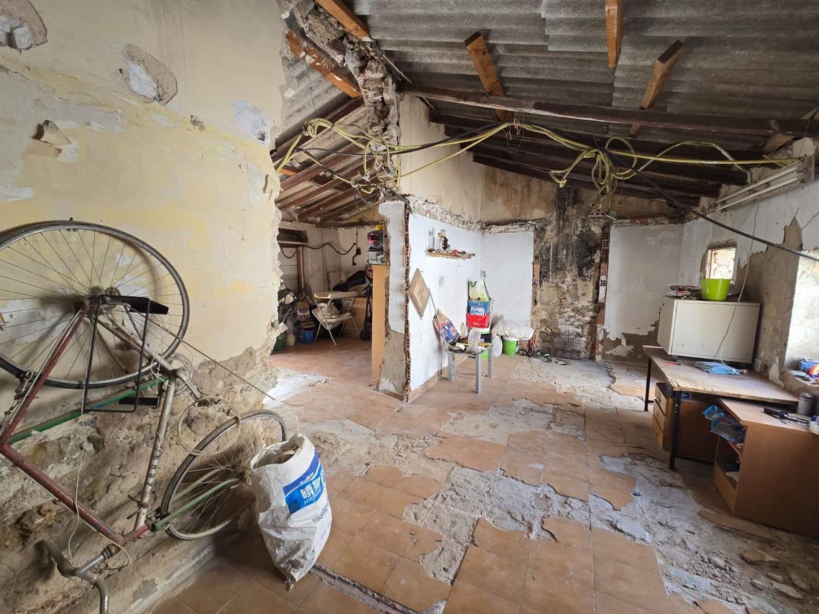 5 soveværelse Byhus til salg i Sax - € 189.950 (Ref: 9215792)