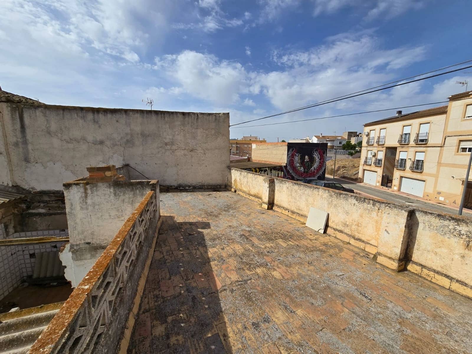 5 soveværelse Byhus til salg i Sax - € 189.950 (Ref: 9215792)