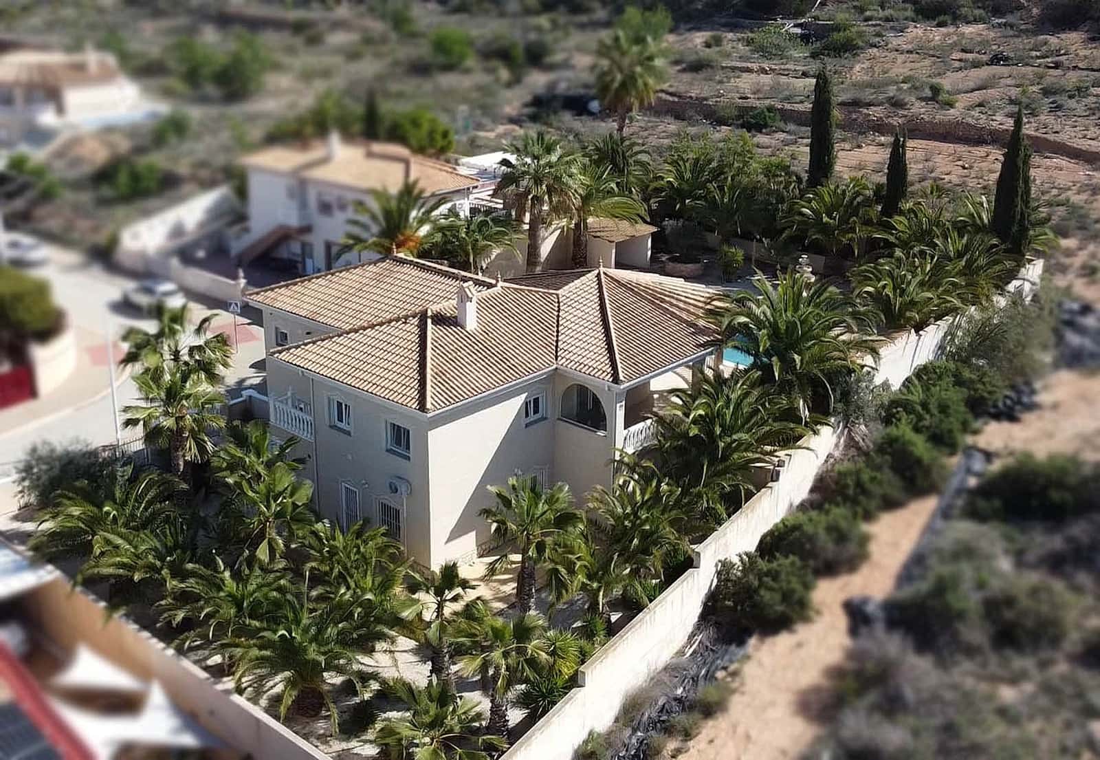 3 soveværelse Villa til salg i Hondon de las Nieves med swimmingpool garage - € 420.000 (Ref: 9231919)