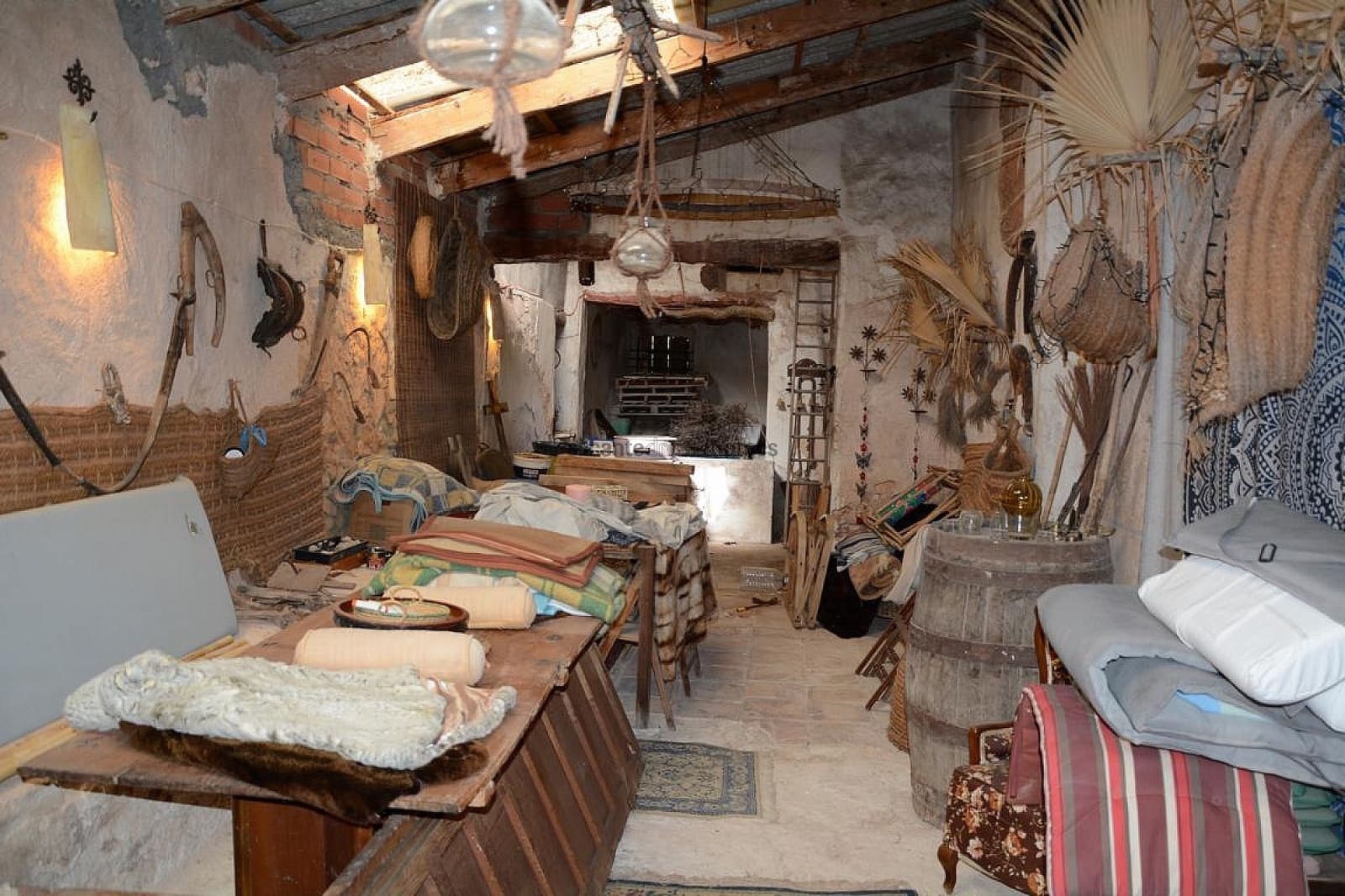 6 slaapkamer Finca/Landhuis te koop in La Romana met zwembad garage - € 325.000 (Ref: 9231925)