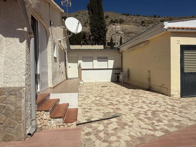 2 bedroom Villa for sale in Fortuna with garage - € 149,000 (Ref: 9237724)