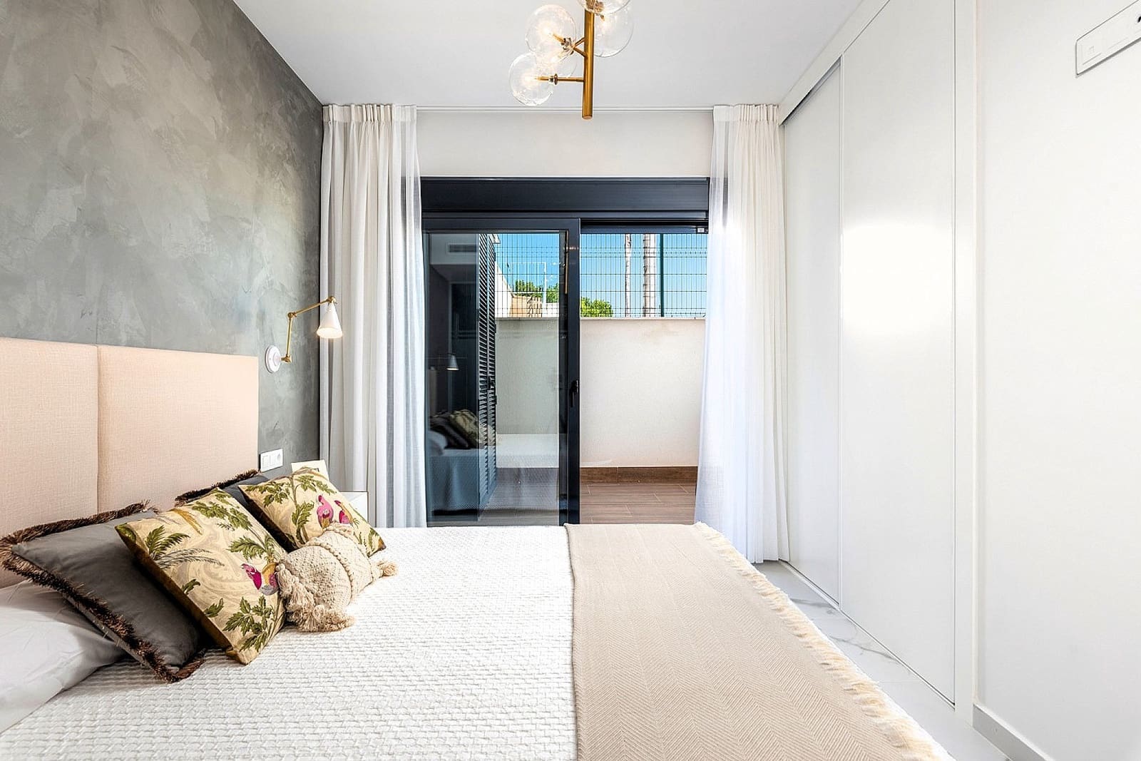 2 soveværelse Bungalow til salg i San Miguel de Salinas med swimmingpool - € 395.000 (Ref: 9244390)